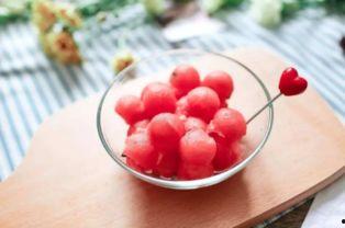 吃哈密瓜和西瓜呕吐