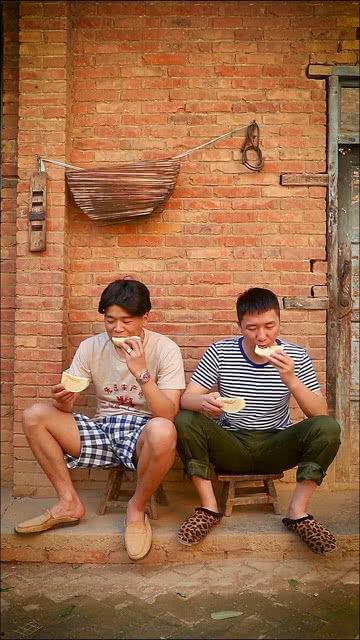 带你吃瓜童年回忆,那些难忘的“吃瓜”回忆