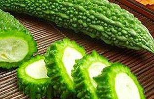 贵妃娘吃瓜日常,宫廷八卦，笑谈古今