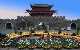 商丘古城吃瓜,夏日吃瓜盛宴，品味古韵时光