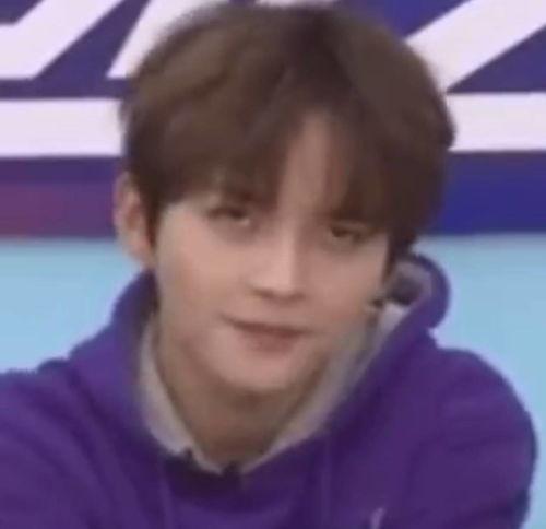 职业吃瓜人员视频